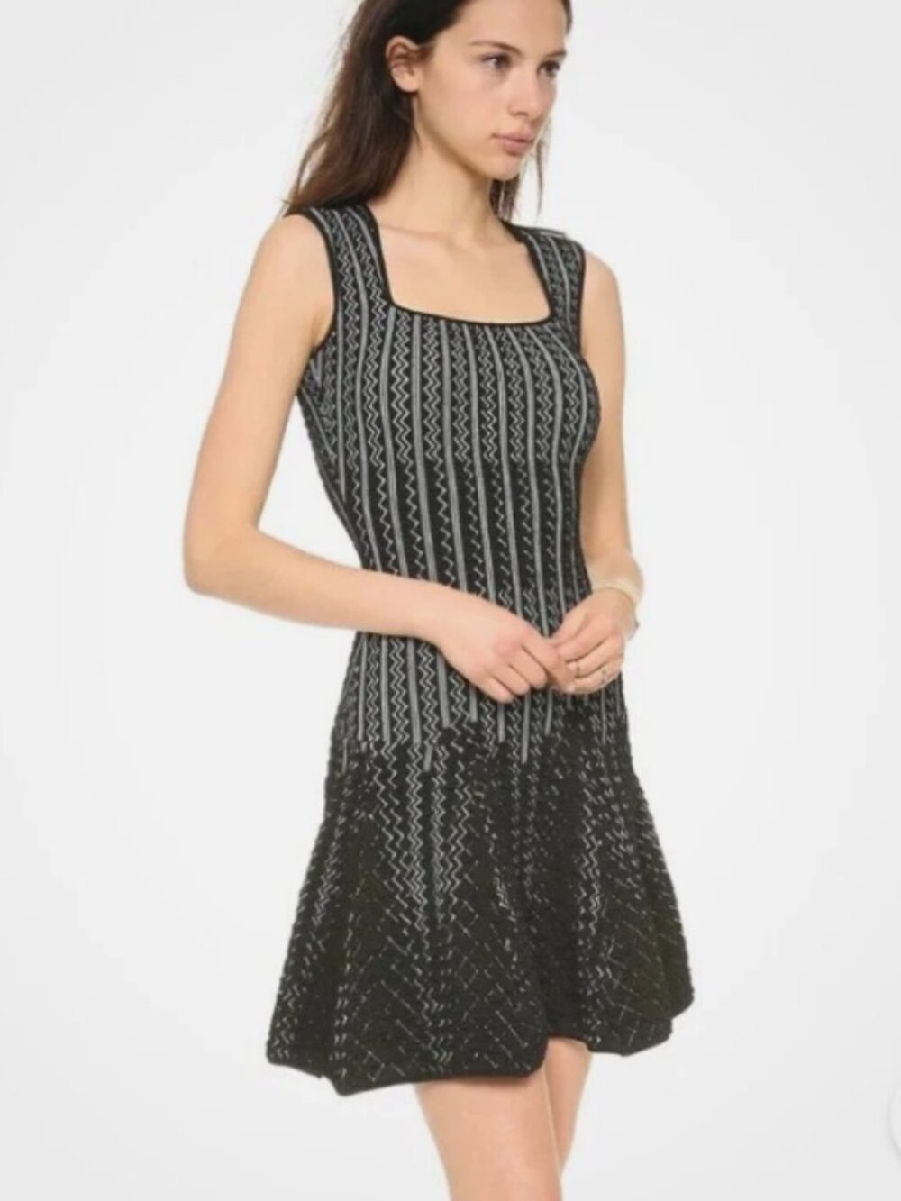 RVN Chevron 3D Jacquard Square Neck Flare Skater Dress Black White Sz Small
